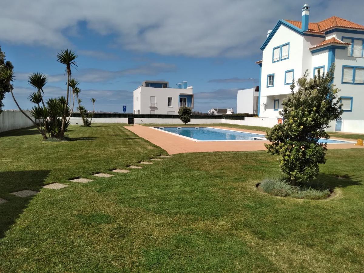 Palmeiras Apartement - T1 Com Piscina Baleal Exterior photo